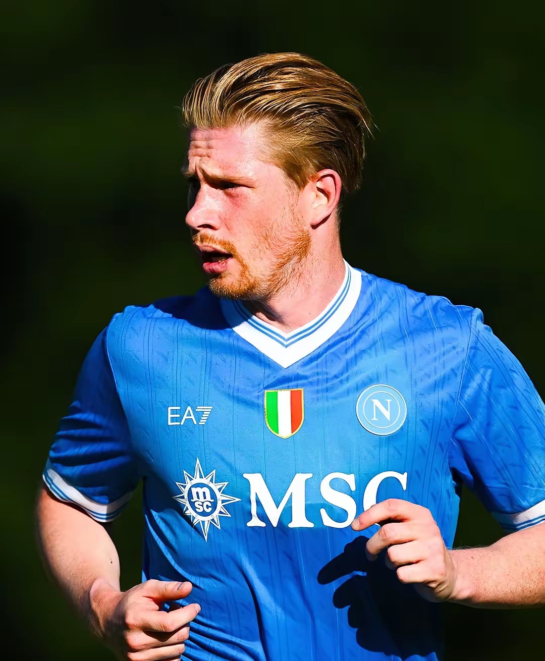 欧冠杯16强次回合｜ 单场最年轻传射率巴塞双杀宾菲加 亚马尔：我的世界波确实精彩