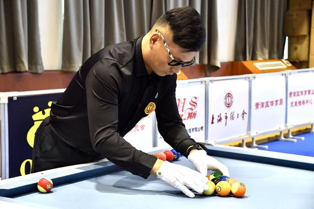 纷纷表示 纷纷表示