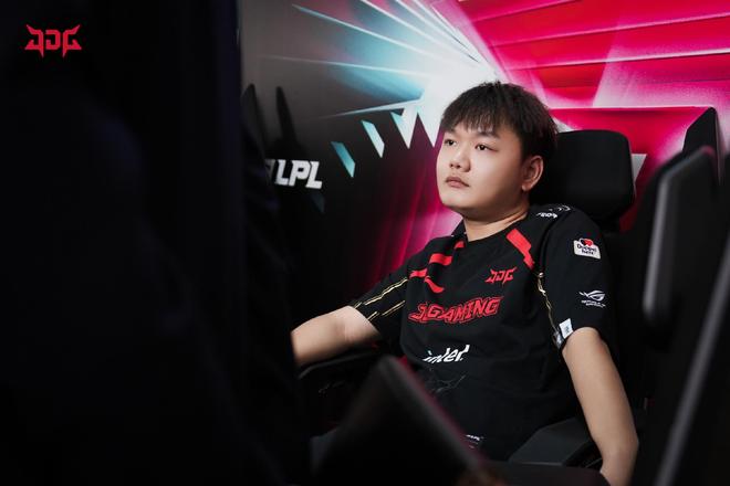 人留下了深 人留下了深