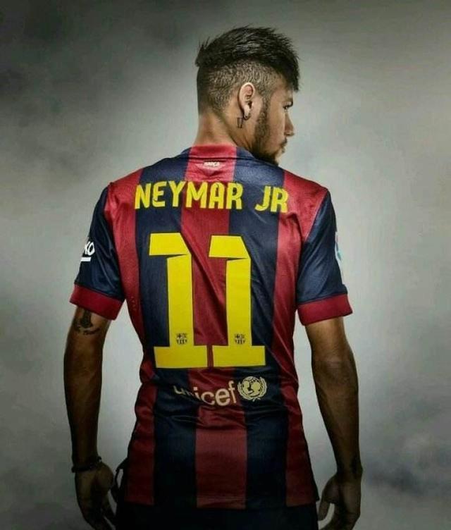 场上赢得属 场上赢得属