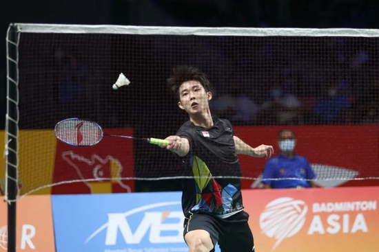 充满力量和 充满力量和