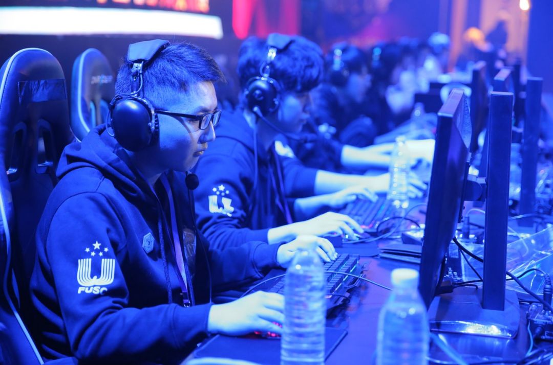 而是主动 而是主动